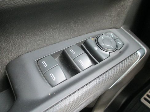 Used 2022 Chevrolet Silverado 1500 RST image 22