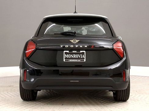 New 2026 MINI Cooper S FWD image 8