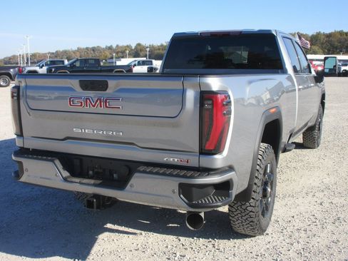 New 2026 GMC Sierra 3500 AT4 image 5