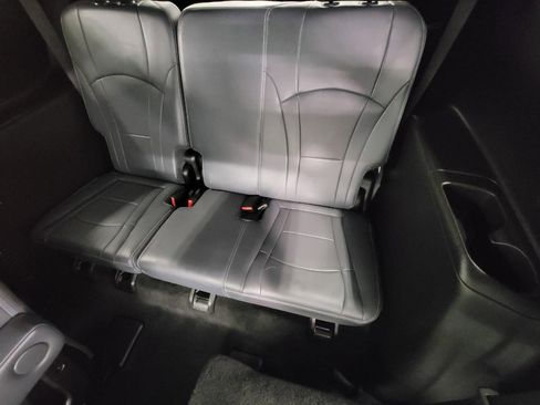 Used 2023 Buick Enclave Essence w/ Experience Buick Package image 25