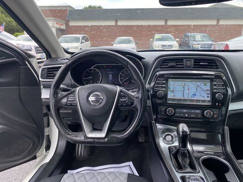 Used 2016 Nissan Maxima 3.5 SL image 10