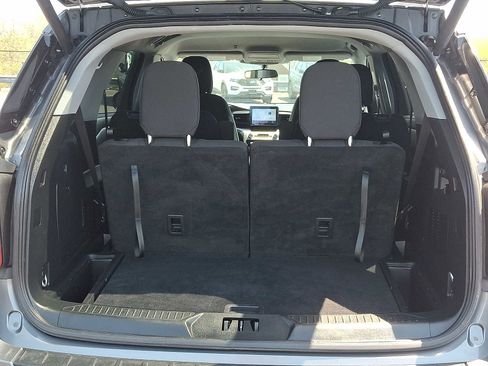 Certified 2023 Ford Explorer XLT AWD/4WD image 26