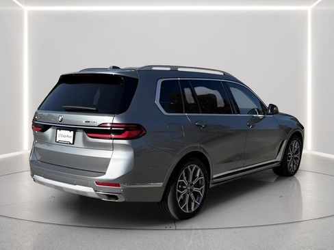 Used 2024 BMW X7 xDrive40i image 5