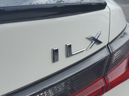 Used 2022 Acura ILX FWD image 12