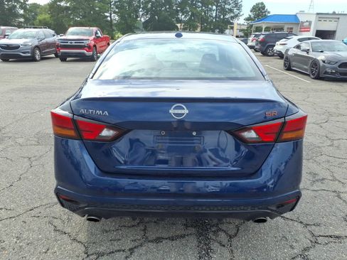 Used 2024 Nissan Altima 2.5 SR FWD image 4