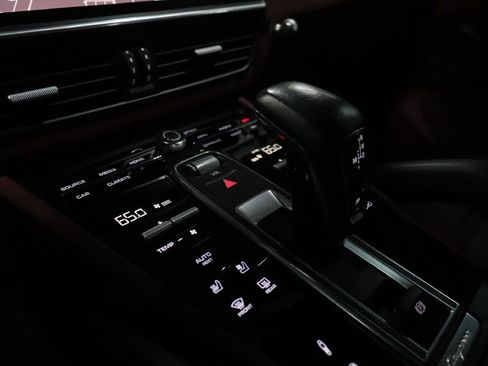 Used 2021 Porsche Cayenne GTS image 17