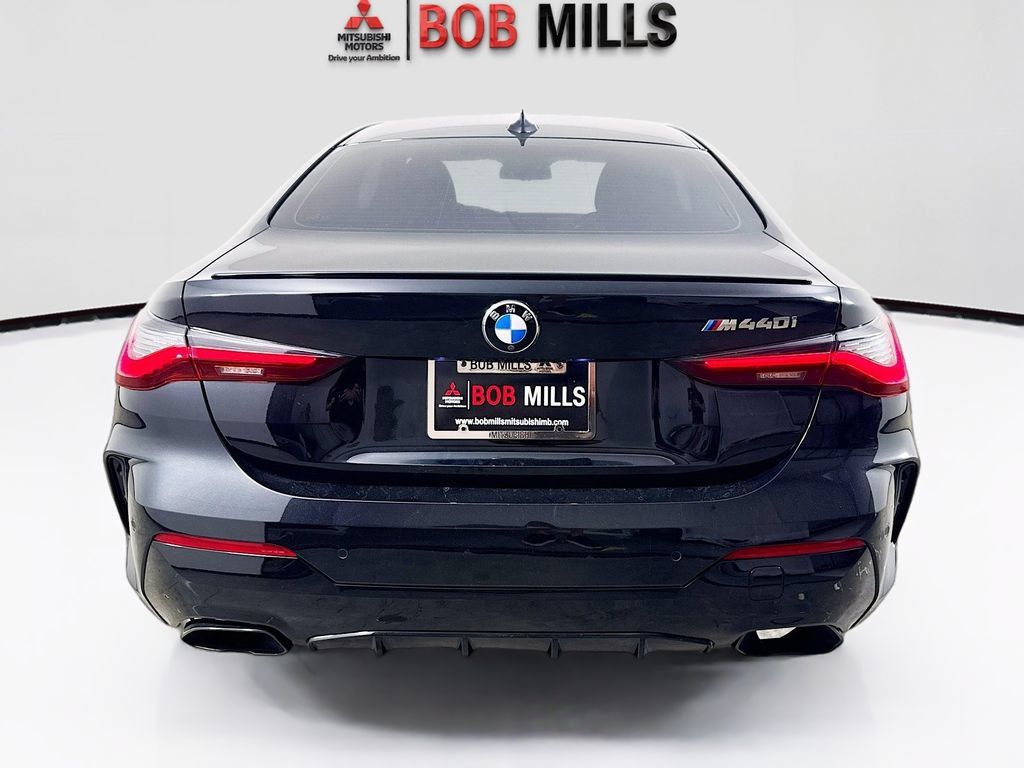 Used 2022 BMW M440i Coupe RWD image 6