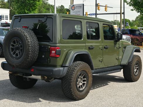 Used 2022 Jeep Wrangler Unlimited Rubicon w/ Xtreme Recon 35" Tire Package AWD/4WD image 9