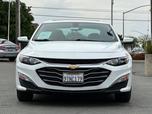 Used 2022 Chevrolet Malibu LT image 9