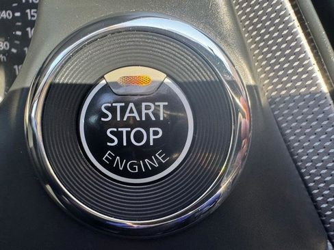 Used 2019 INFINITI Q50 Luxe image 19