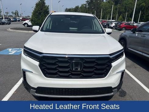 Used 2025 Honda Pilot EX-L image 2