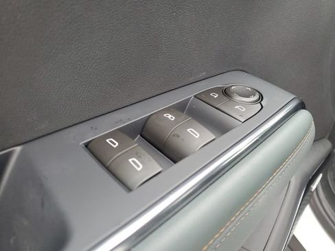 New 2026 GMC Acadia AT4 w/ Luxury Package AWD/4WD image 24