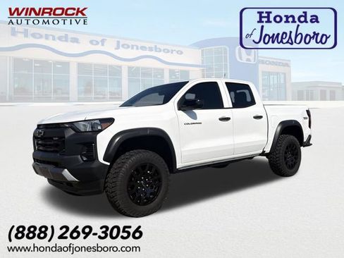 Used 2026 Chevrolet Colorado Trail Boss AWD/4WD image 1