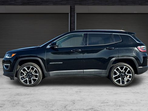 Used 2018 Jeep Compass Limited w/ Navigation Group image 7