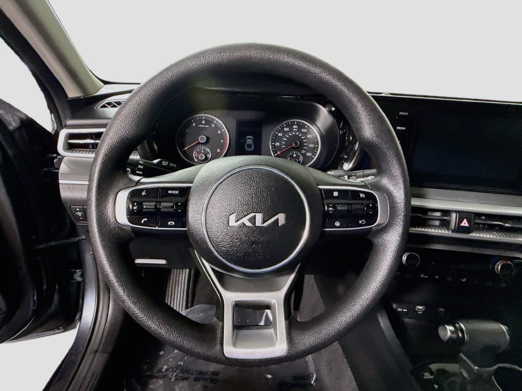 Used 2022 Kia K5 LXS FWD image 12