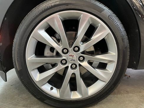 Used 2023 Buick Envision Avenir image 16