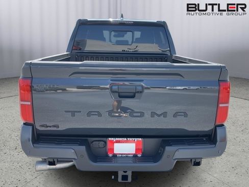 New 2026 Toyota Tacoma TRD Sport AWD/4WD image 4