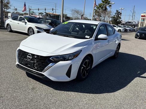 Used 2024 Nissan Sentra SV image 8