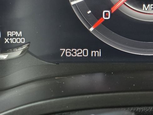 Used 2019 Cadillac Escalade 2WD image 31