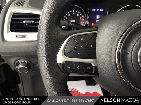 Used 2019 Jeep Compass Sport image 23