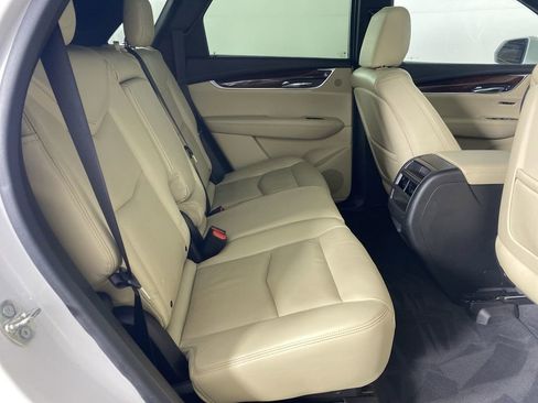 Used 2017 Cadillac XT5 Luxury w/ Driver Awareness Package image 30