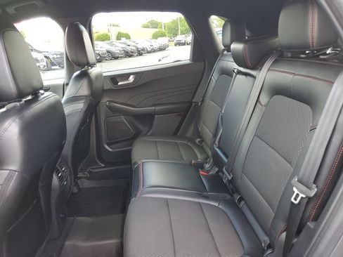 Used 2024 Ford Escape ST-Line w/ Tech Pack #1 AWD/4WD image 11