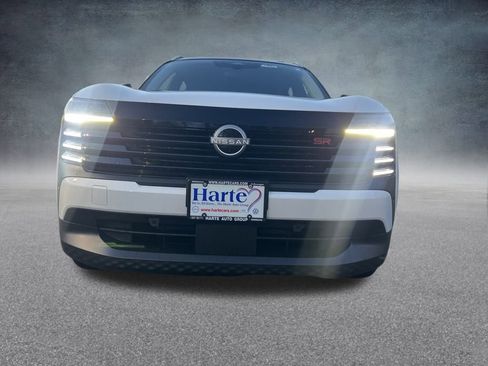 New 2026 Nissan Kicks SR w/ Cold Weather Package AWD/4WD image 9