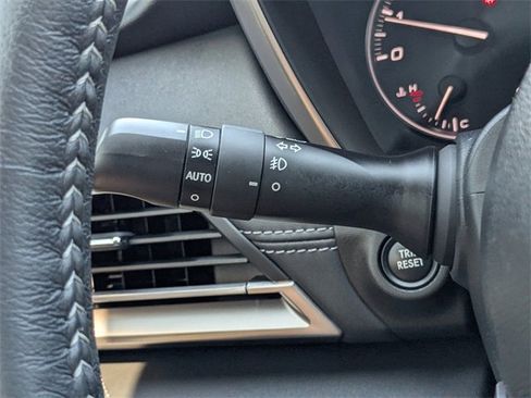 Used 2025 Subaru Outback Limited XT image 36