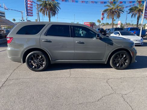 Used 2022 Dodge Durango R/T w/ Blacktop Package AWD/4WD image 4