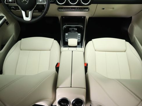 Certified 2023 Mercedes-Benz GLA 250 image 16