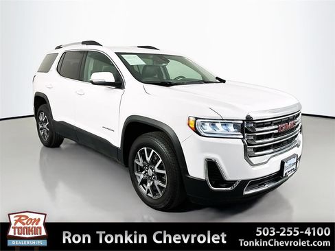 Used 2023 GMC Acadia SLT image 1