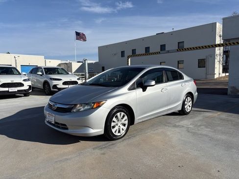 Used 2012 Honda Civic LX image 2