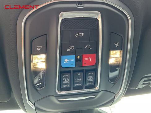 New 2025 Jeep Wagoneer Series II w/ Premium Group I image 14