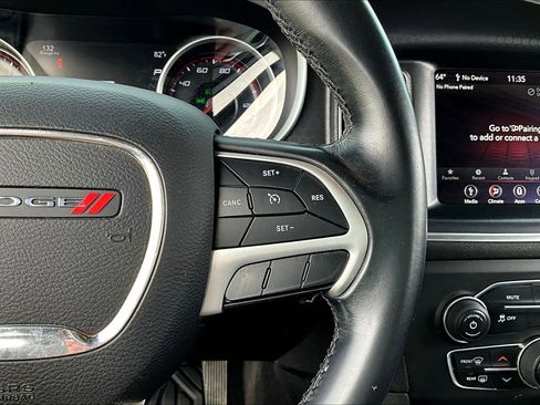 Used 2018 Dodge Charger SXT Plus RWD image 12