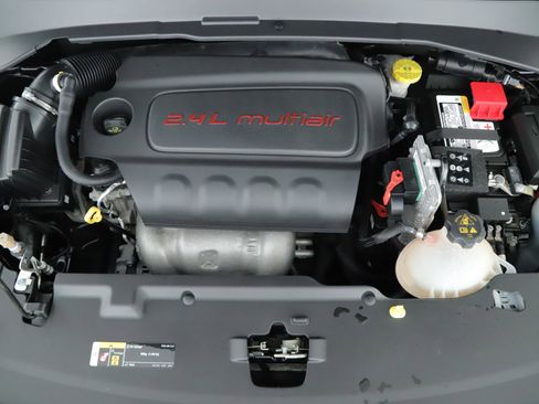 Used 2022 Jeep Compass High Altitude AWD/4WD image 19