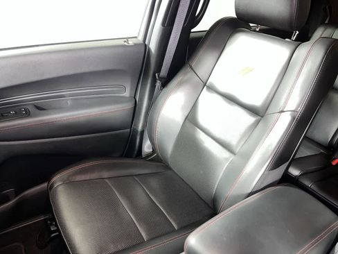 Used 2024 Dodge Durango GT image 28