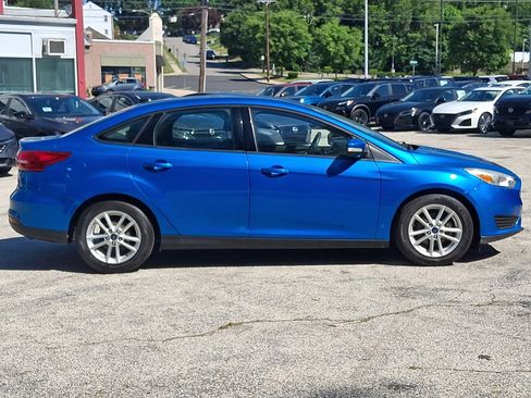 Used 2016 Ford Focus SE FWD image 7