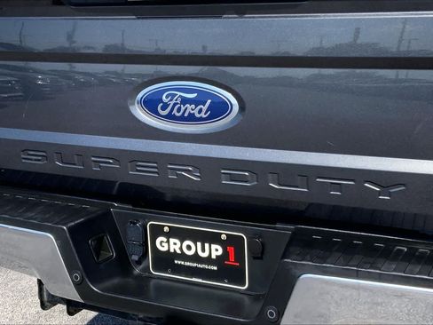 Used 2018 Ford F250 XLT w/ XLT Premium Package AWD/4WD image 27