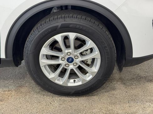 Used 2022 Ford Escape SE AWD/4WD image 25