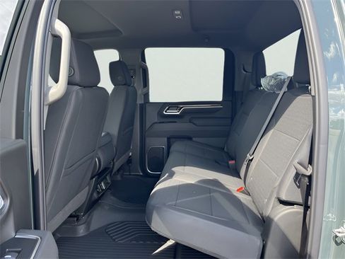 New 2026 Chevrolet Silverado 2500 LT image 28