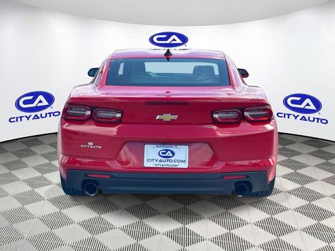 Used 2022 Chevrolet Camaro LT RWD image 5