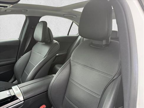 Certified 2023 Mercedes-Benz C 300 4MATIC Sedan image 11