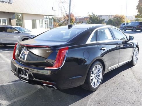 Used 2019 Cadillac XTS Luxury w/ Driver Awareness Package image 3