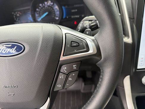 Certified 2024 Ford Edge SEL w/ Convenience Package AWD/4WD image 34