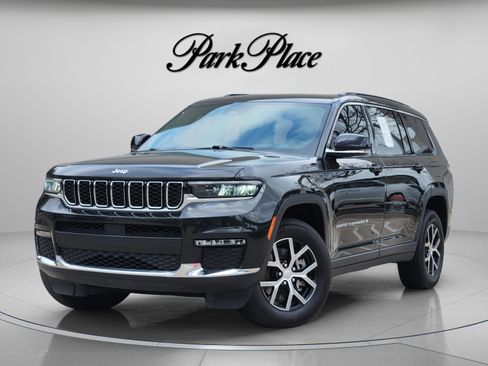 Used 2024 Jeep Grand Cherokee L Limited image 1