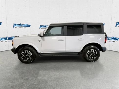 New 2025 Ford Bronco Outer Banks image 6