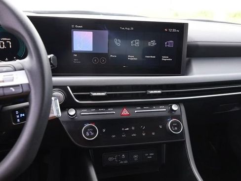Used 2025 Hyundai Sonata SEL FWD image 15