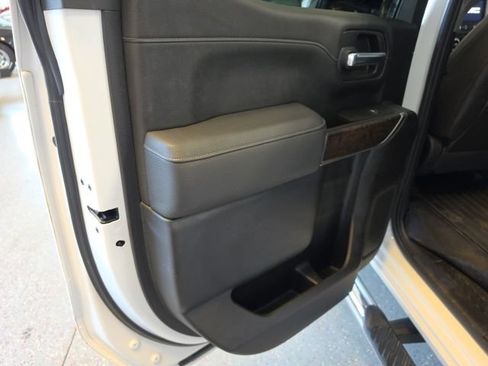 Used 2020 GMC Sierra 1500 Denali w/ Denali Ultimate Package AWD/4WD image 13