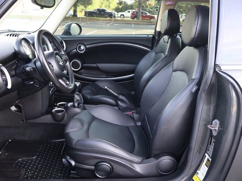 Used 2013 MINI Cooper S FWD image 19