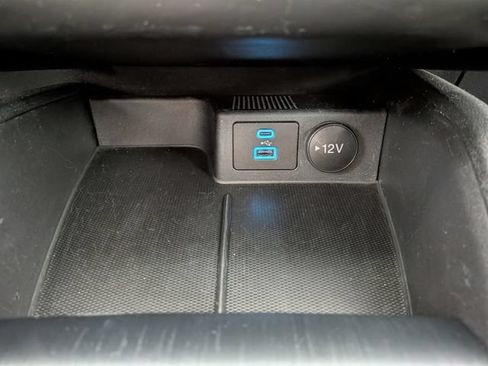 Used 2023 Ford Escape Active AWD/4WD image 8